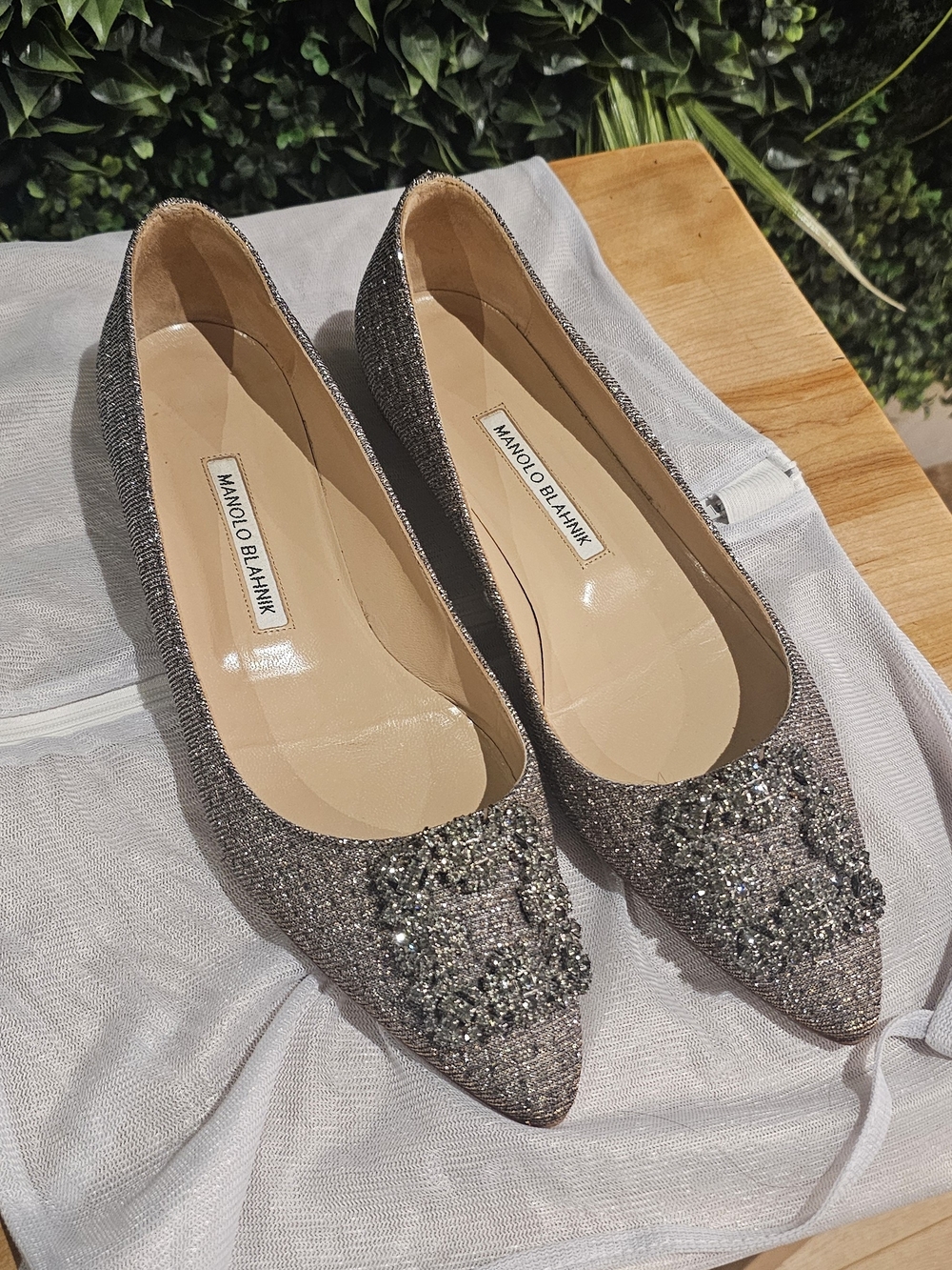 Manolo Blahnik Silver Glitter Pointed Toe Embellished Flats